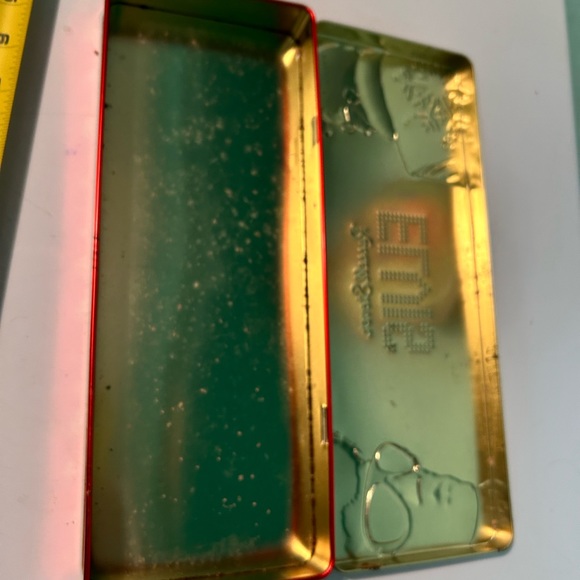 Elvis Presley chocolate tin - Picture 5 of 6